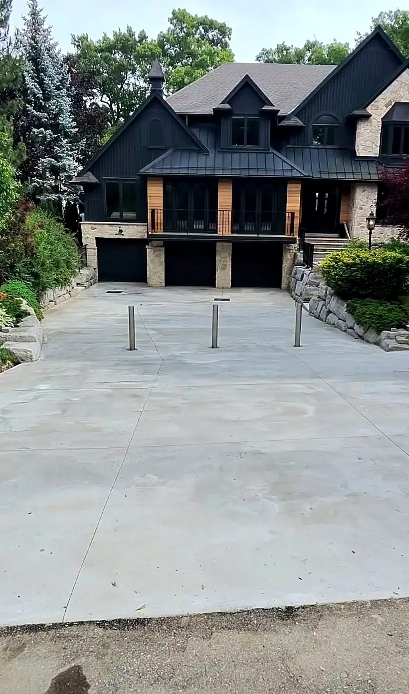 The finished concrete driveway